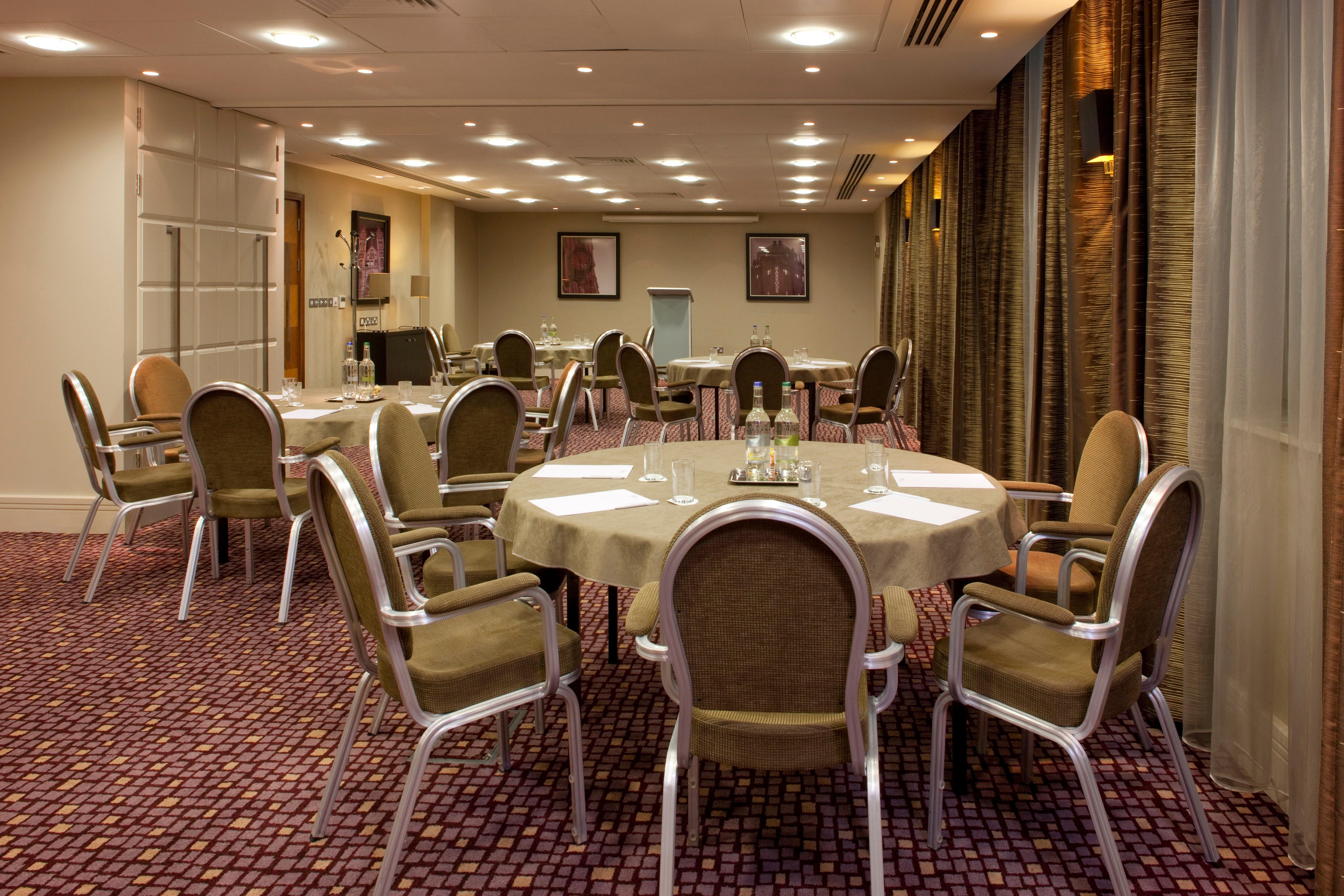 Crowne Plaza London Ealing By Ihg Hotell Eksteriør bilde