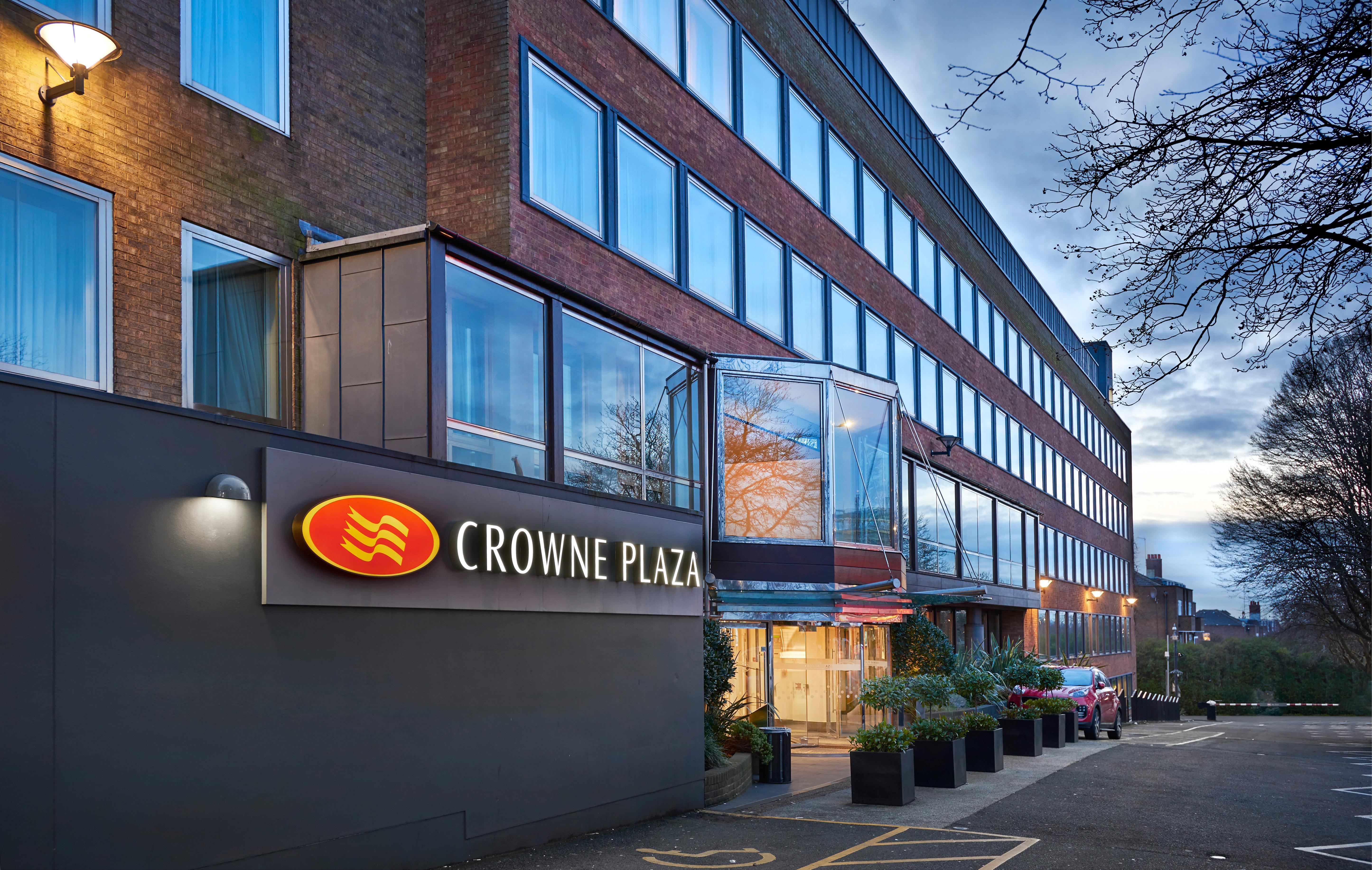 Crowne Plaza London Ealing By Ihg Hotell Eksteriør bilde