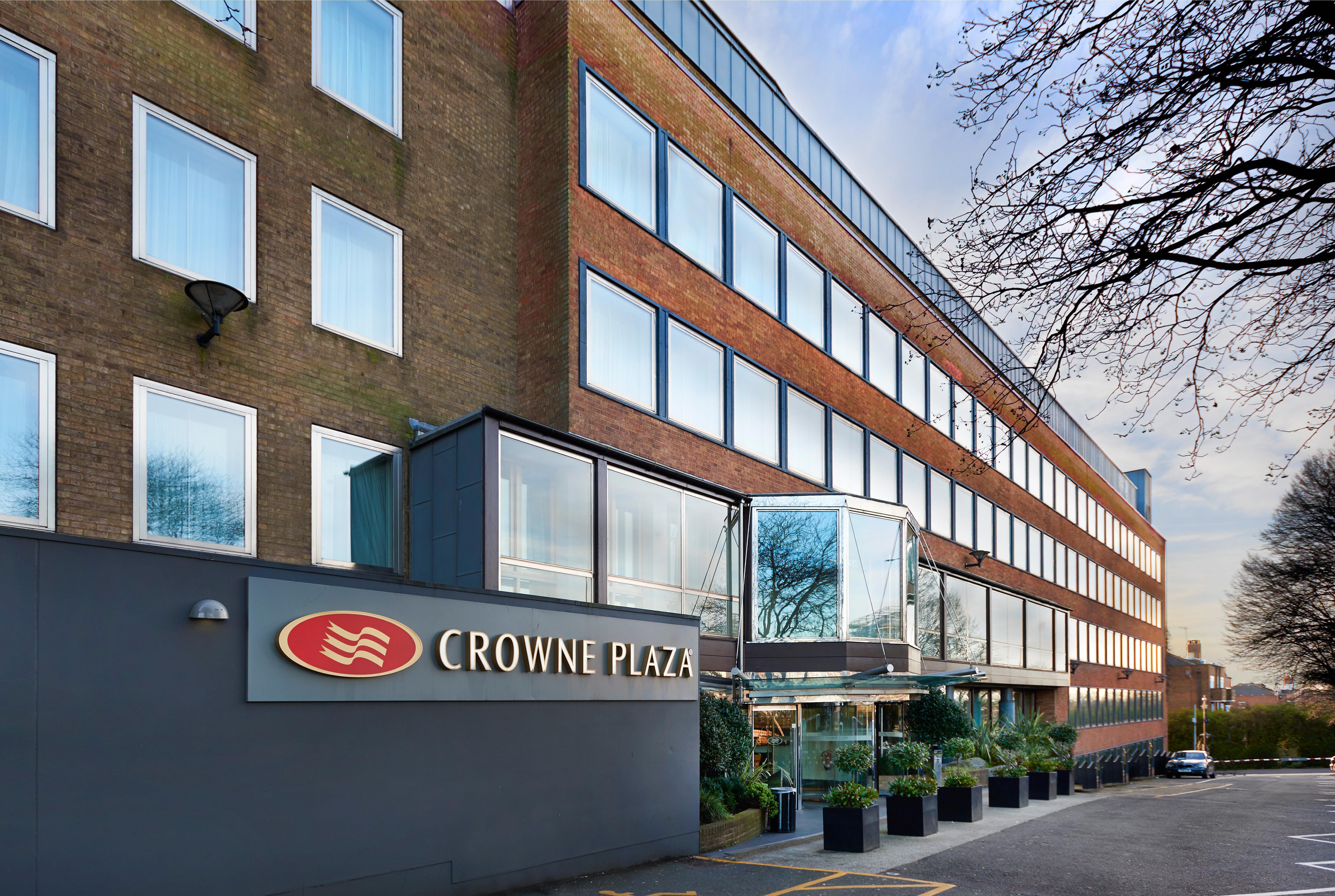 Crowne Plaza London Ealing By Ihg Hotell Eksteriør bilde